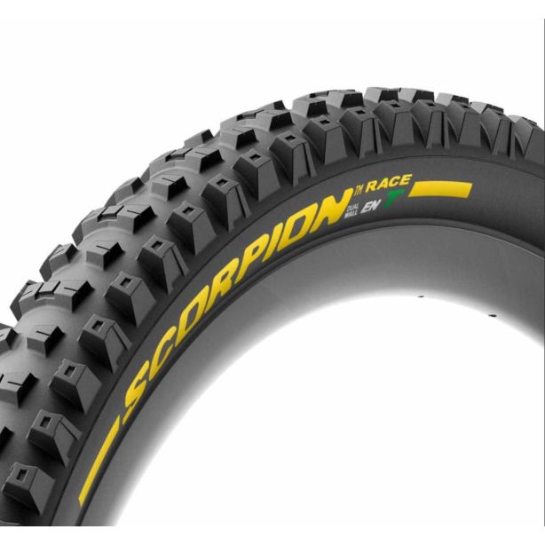 Pirelli Scorpion Race Enduro T 27.5 x 2.5 Yellow